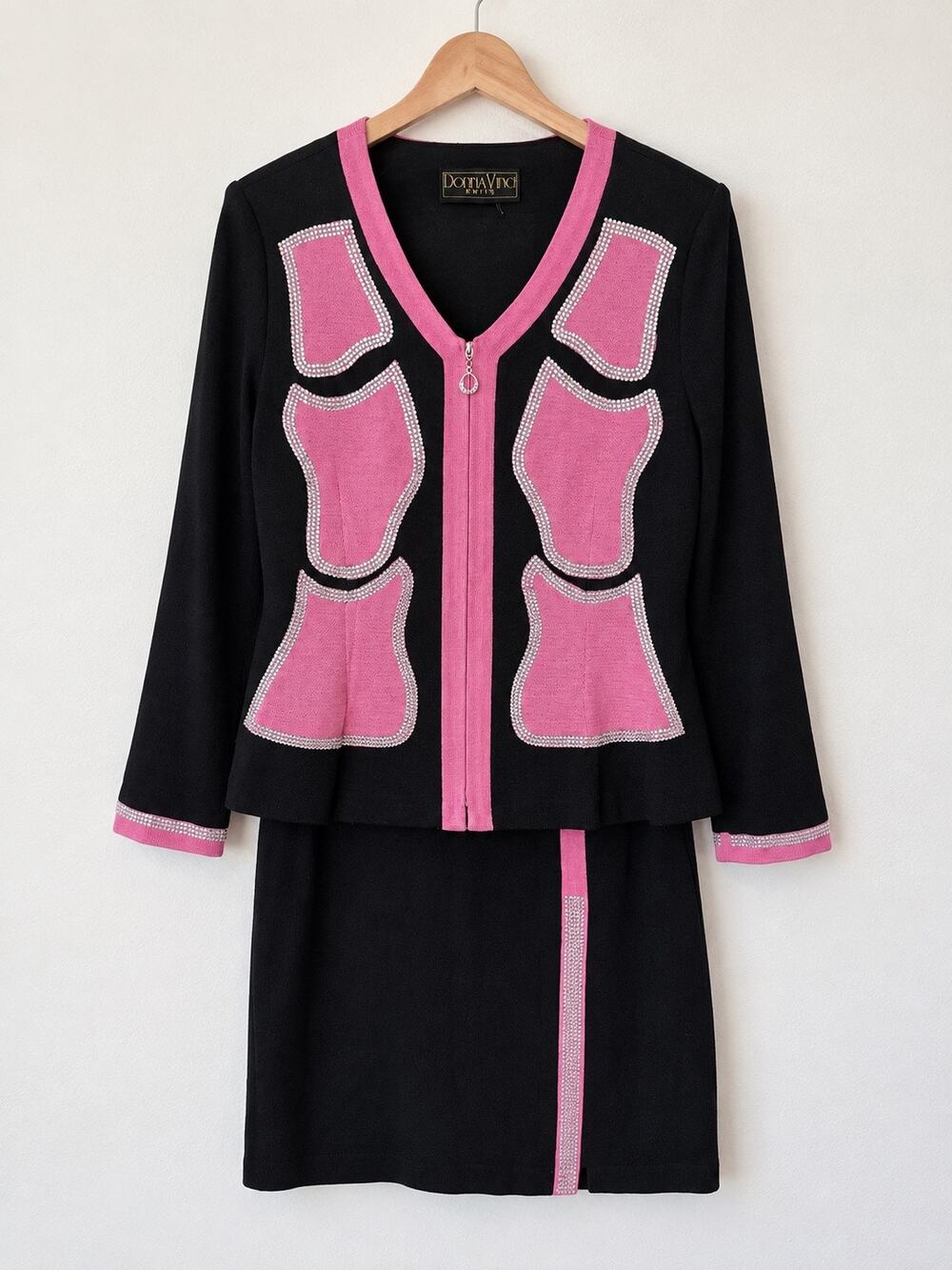 Donna Vinci Knits 2PC Skirt Suit Sz 14 Black Pink Rhinestone Wool Blend Y2K